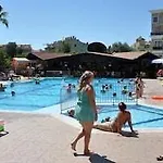Club Turquoise