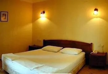 Club Turquoise Lejlighedshotel 4*