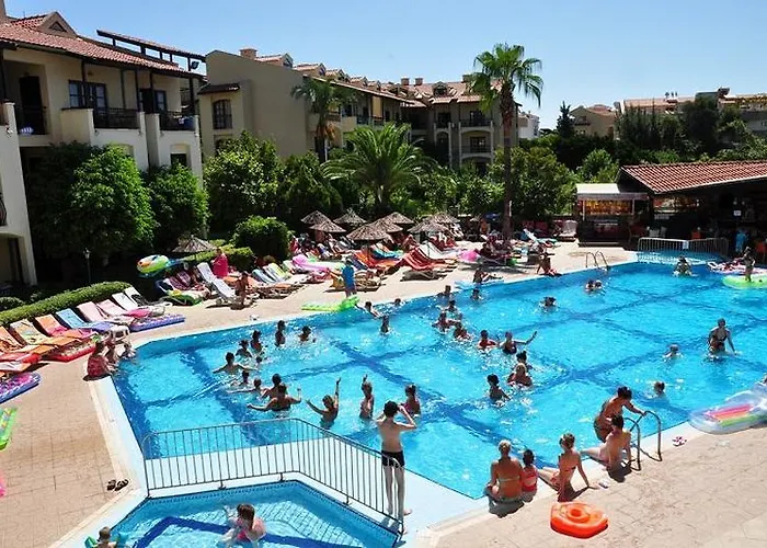 Club Turquoise