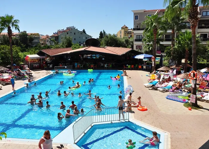 Club Turquoise Hotel de apartamente 4*