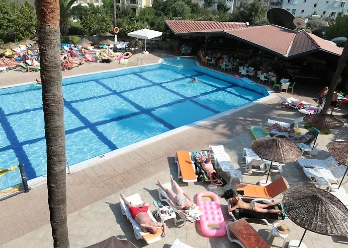 Hotel de apartamente Club Turquoise 4*